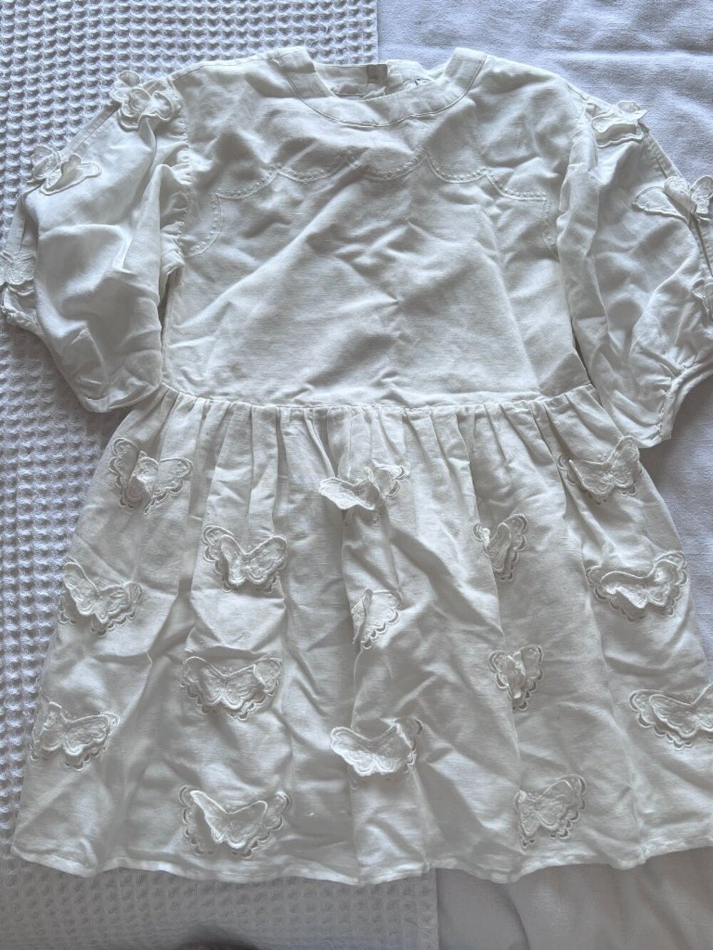 Stella McCartney Kids Embroidered Butterfly Dress - Picture 2 of 6